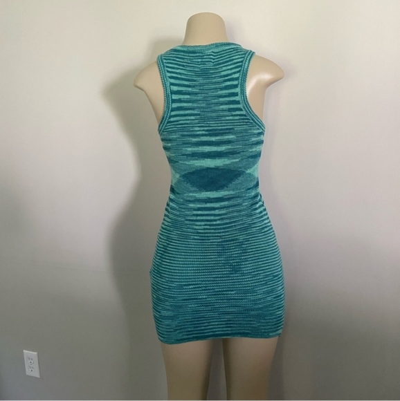 Mini knit dress - Picture 4 of 6